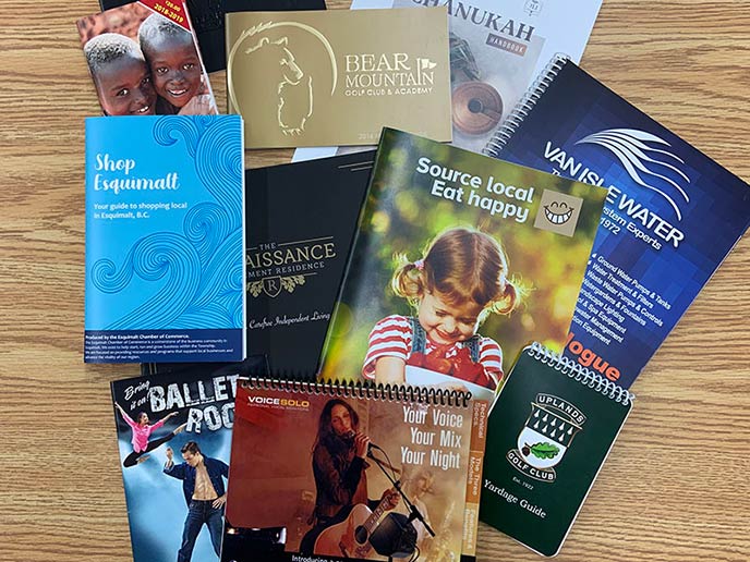 Booklets weboptimized Booklets - samples on display